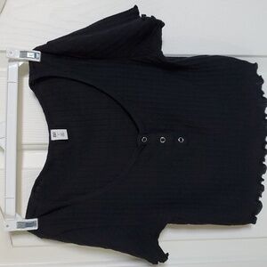 NWOT - BP Crop Top